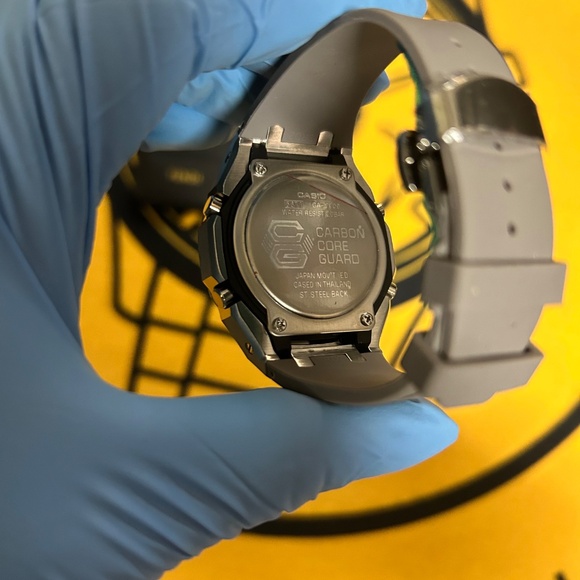 Casio G-Shock GA-2100 “CasiOak” – Silver Mod, Analog-Digital Watch, Custom Bezel - Picture 7 of 10